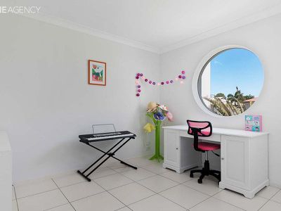 18 Bottlebrush Street, Kawungan