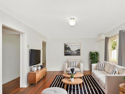 10 Nutmeg Street, Inala