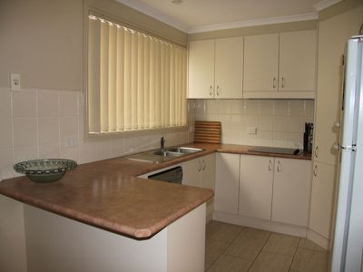 1 / 108-110 The Lakesway, Forster
