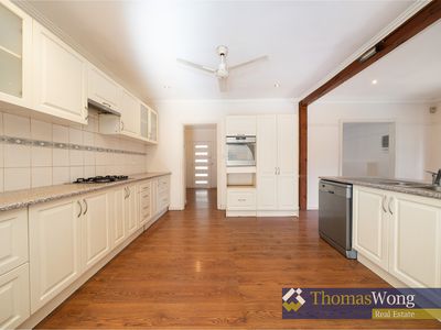1401 North Road, Oakleigh East