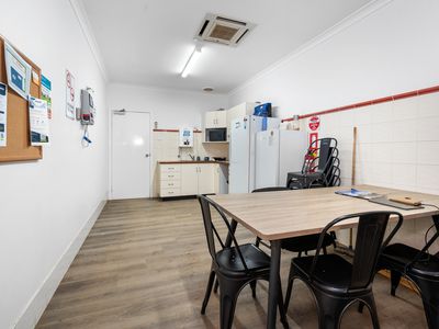 48 Great Eastern Highway, Somerville