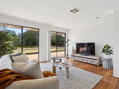 37 Star Bush Crescent, Ellenbrook