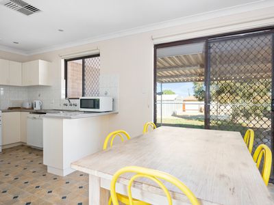 30 Phoenix Place, South Kalgoorlie