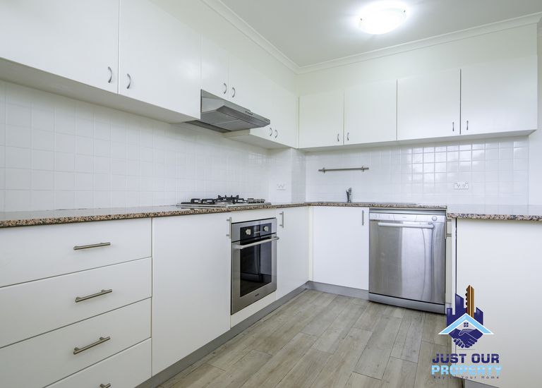 27 / 18 Sorrell Street, Parramatta