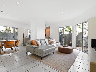 8 / 10 David Street, Nundah