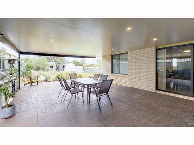62 Dunheved Circle, Dubbo