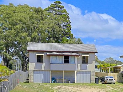 4 Palm Ct, Woodgate