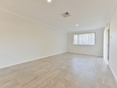 17a Boyd Avenue, Dubbo