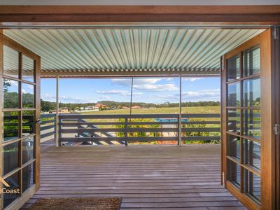 35 Hope Street, Red Head