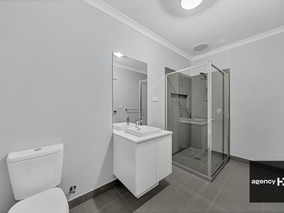 15 Winfred Drive, Mambourin