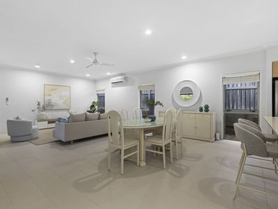 14 Barrington Crescent, Wakerley