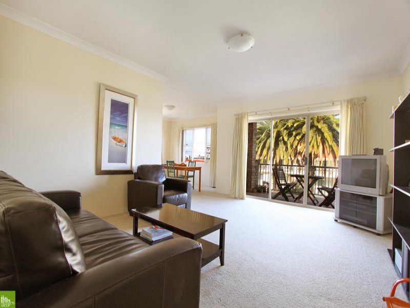 13 / 4-10 Gipps Street, North Wollongong