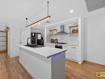 80 Littabella Avenue, Wandi
