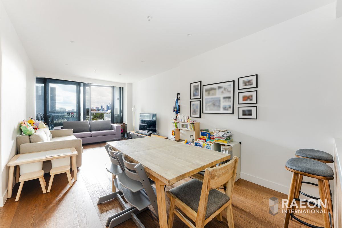 1613 / 18 Claremont St, South Yarra