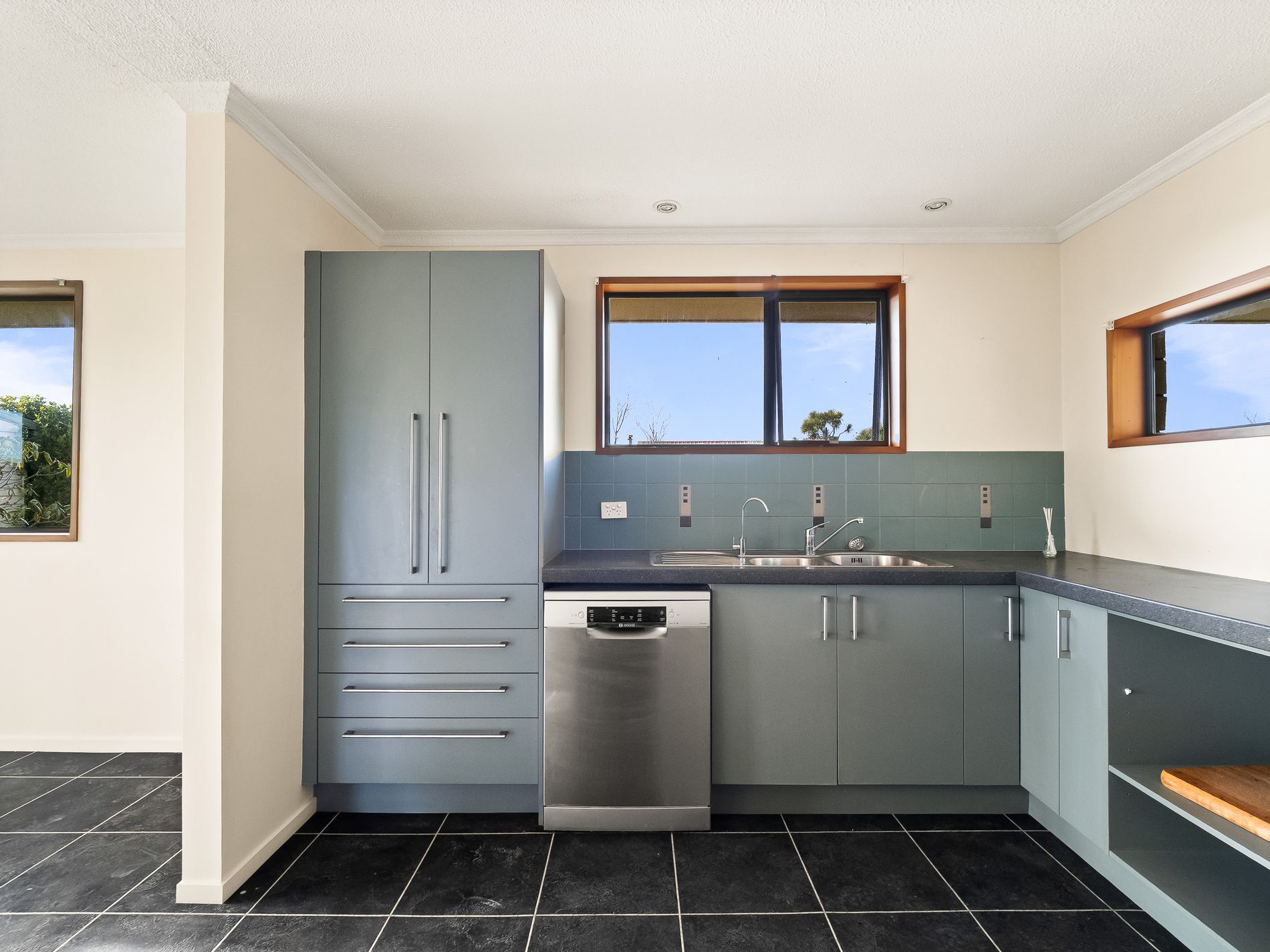 22 Halkirk Street, Karitane