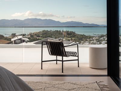 1 Balmoral Drive, Castle Hill