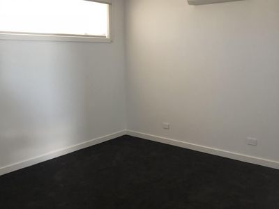 2 / 6 Goble Street, Laverton