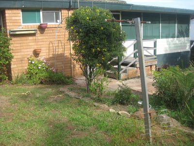 115 The Parkway, Bradbury