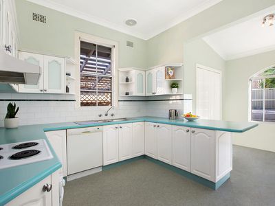 6 Linwood Avenue, Bexley