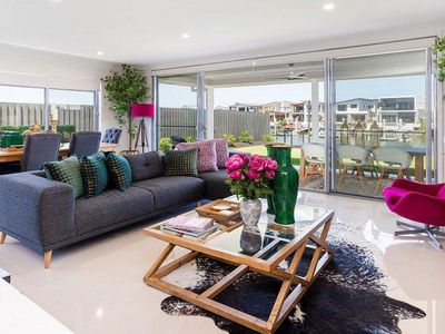 13 Santa Monica Boulevard, Hope Island