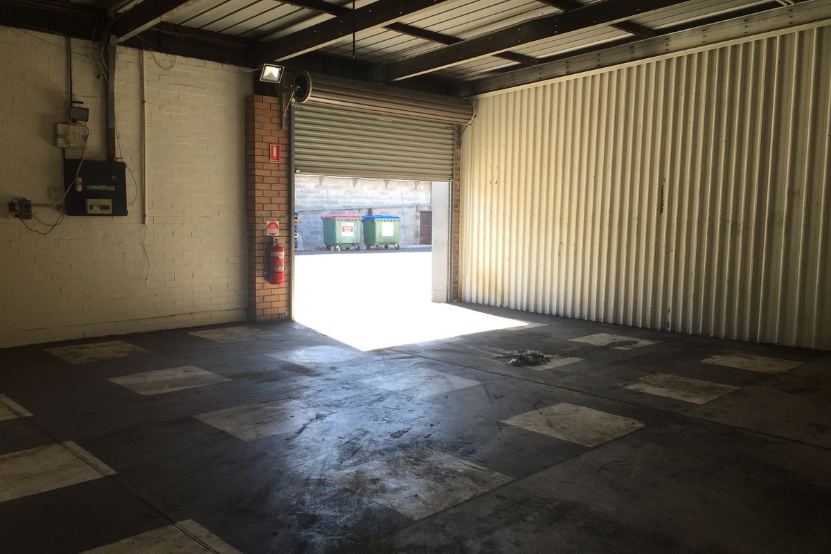 4 / 21 Grahams Hill Road, Narellan