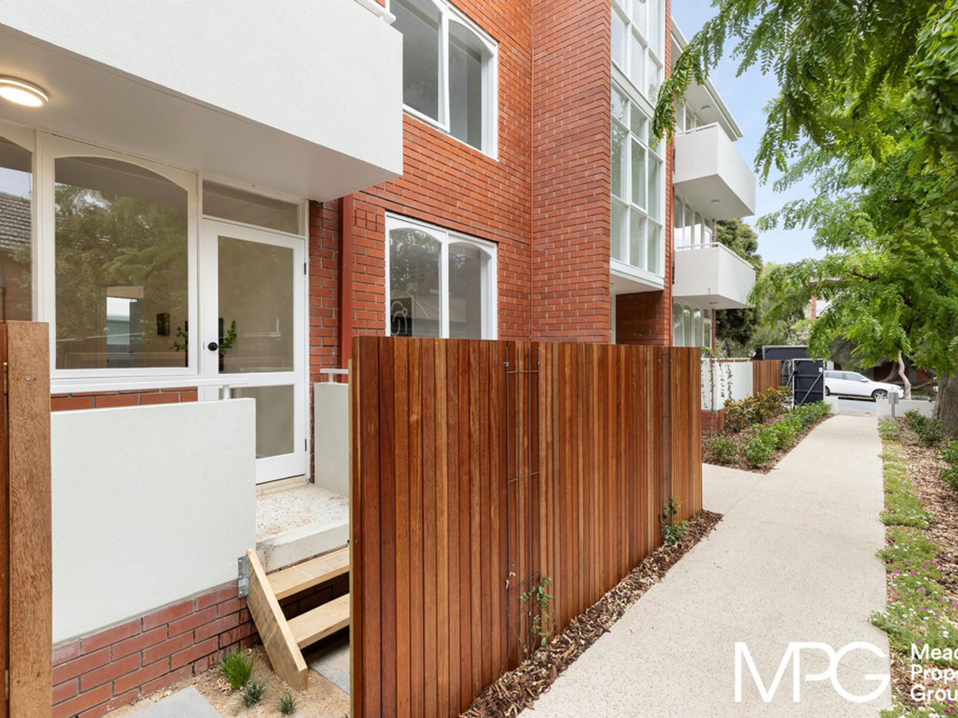 1/18 Gladstone Street, Kew