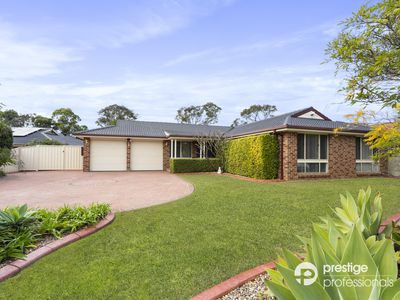 2 Banyule Court, Wattle Grove