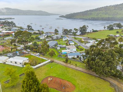 12 Hyndes Road, Port Huon
