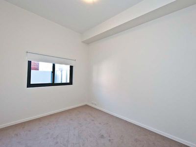 45/262 Lord Street, Perth