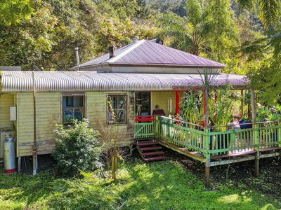 252 Warby Road, Jiggi