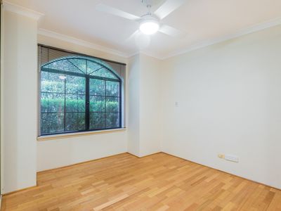 18 Easton Lane, Doubleview