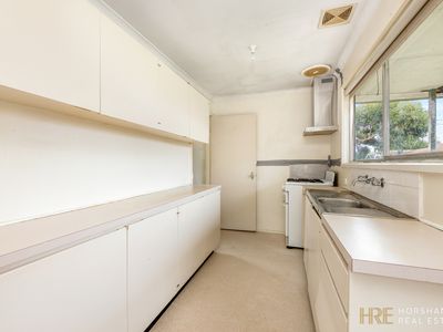 26 Forsyth Avenue, Horsham