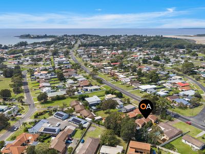 2 / 9 The Lake Circuit, Culburra Beach