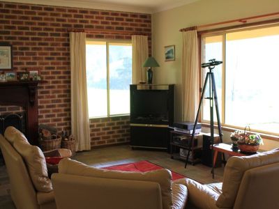 246b Martinvale Lane, Jaspers Brush