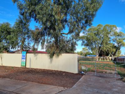 10 Blackall Place, South Kalgoorlie