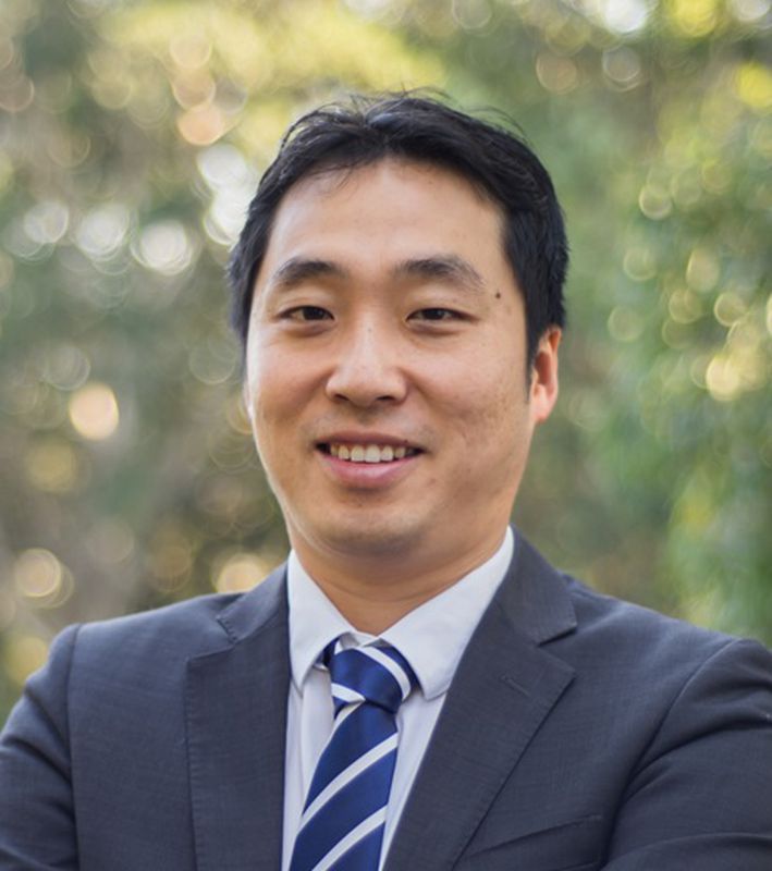 John (Jung Jim) Park 