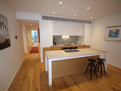 605 / 25 Honeysuckle Drive, Newcastle