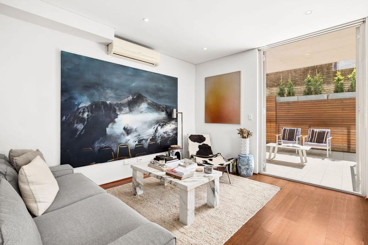 2 / 6 Moore Street, Bondi