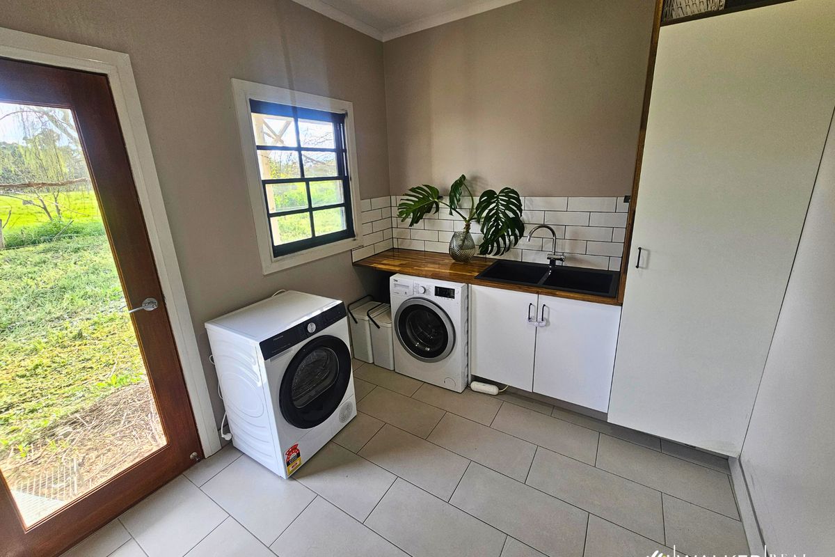 3297 Graham Road, Nanneella