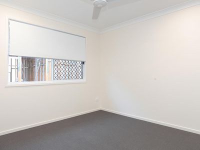 1 / 41 Aquinas Street, Augustine Heights