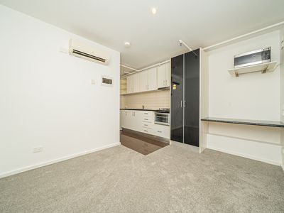 10 / 5 Archibald Street, Box Hill