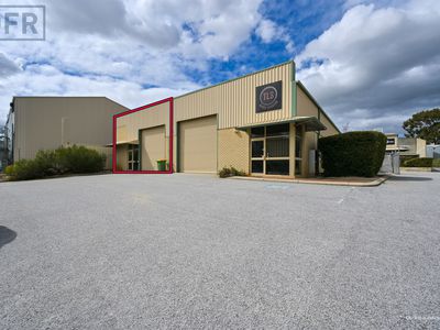1 / 4 Pusey Road, Cockburn Central