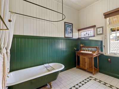 164 Mcilwraith Avenue, Norman Park