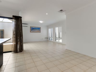 12 / 15 Creery Street, Dudley Park