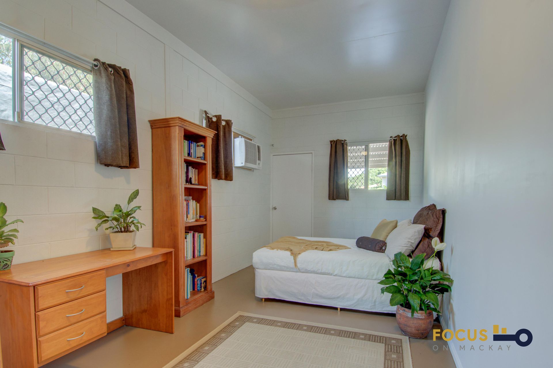 173 Anzac Avenue, Marian