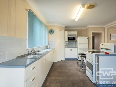153 Church Street, Glen Innes