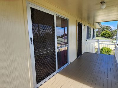 1B Thompson Street, Bundamba
