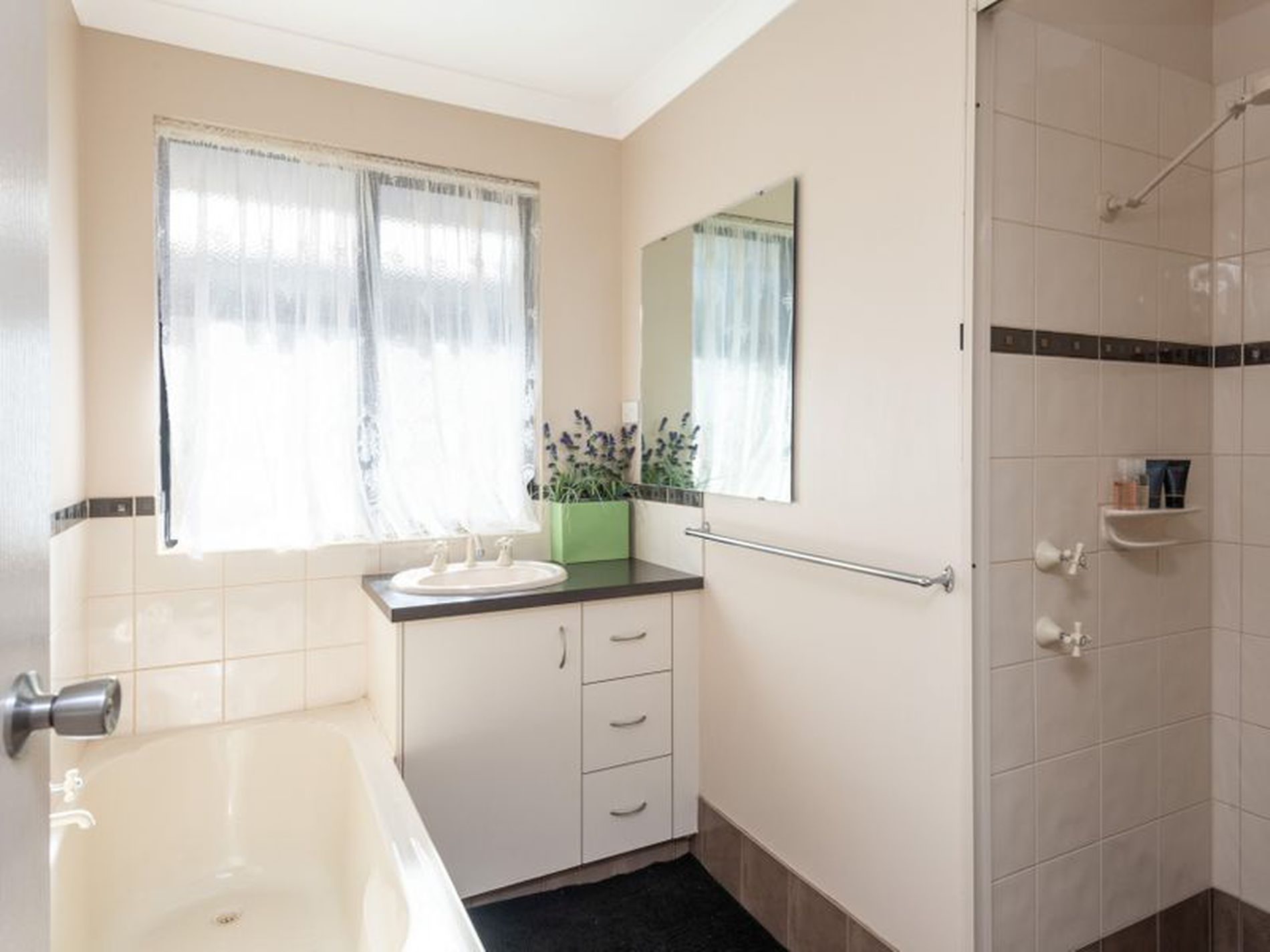 17B Salisbury Road, South Kalgoorlie