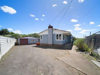 15 Whitley Crescent, Otara