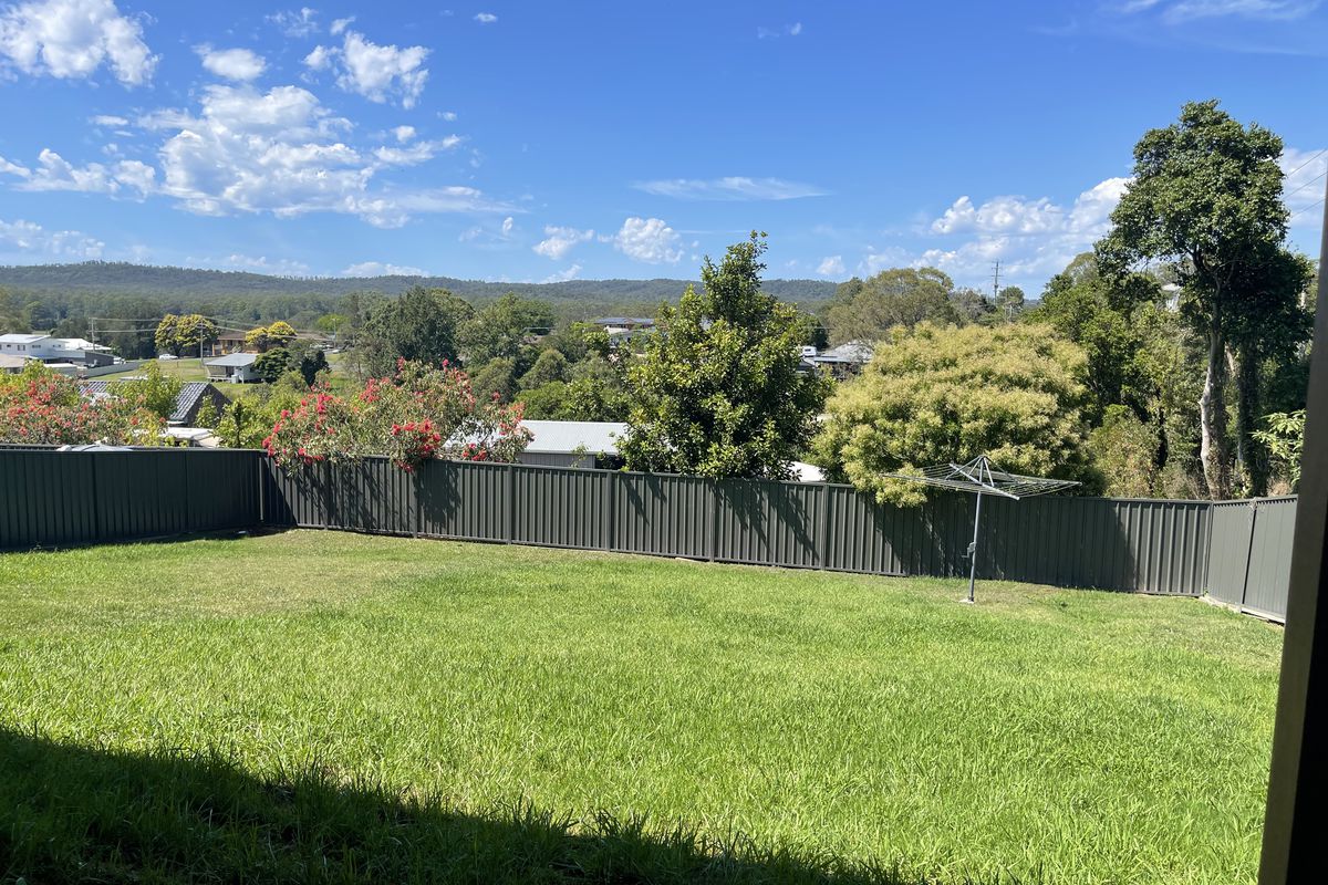 10 Winter Street, Tinonee